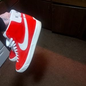 Size 11s men's Nike shoes